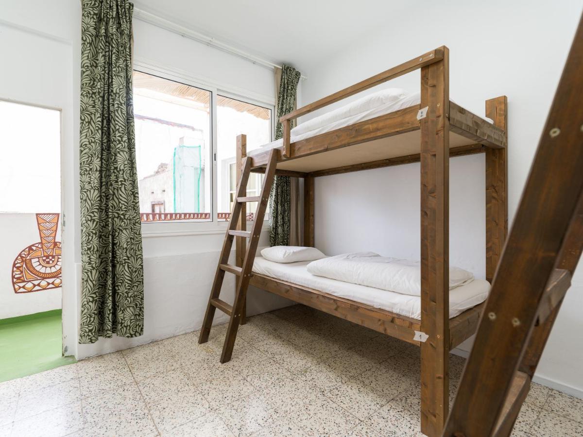 Хостел Jungle House Лас-Пальмас-де-Гран-Канария Экстерьер фото